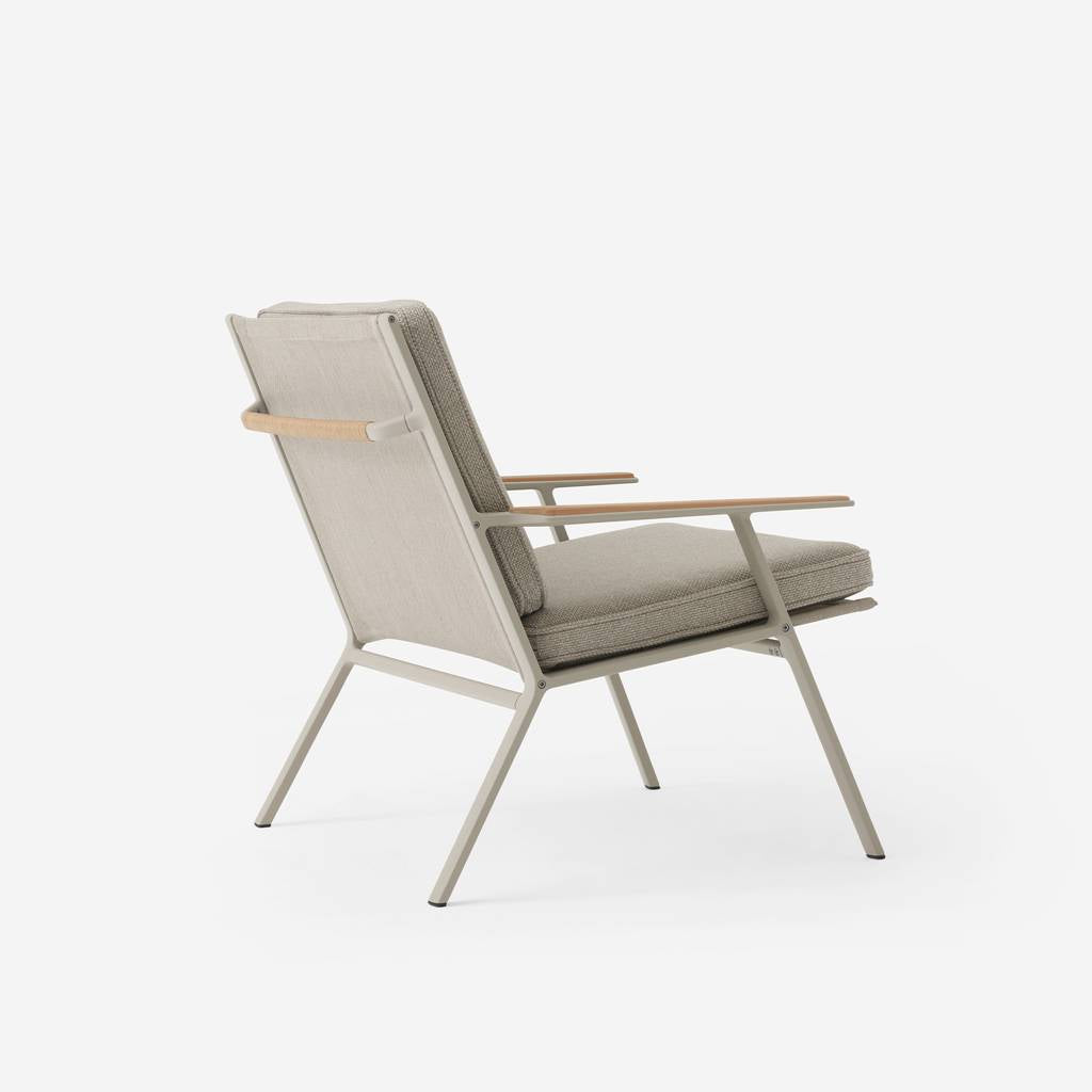 Vipp713 Open-Air Lounge Chair, Dune