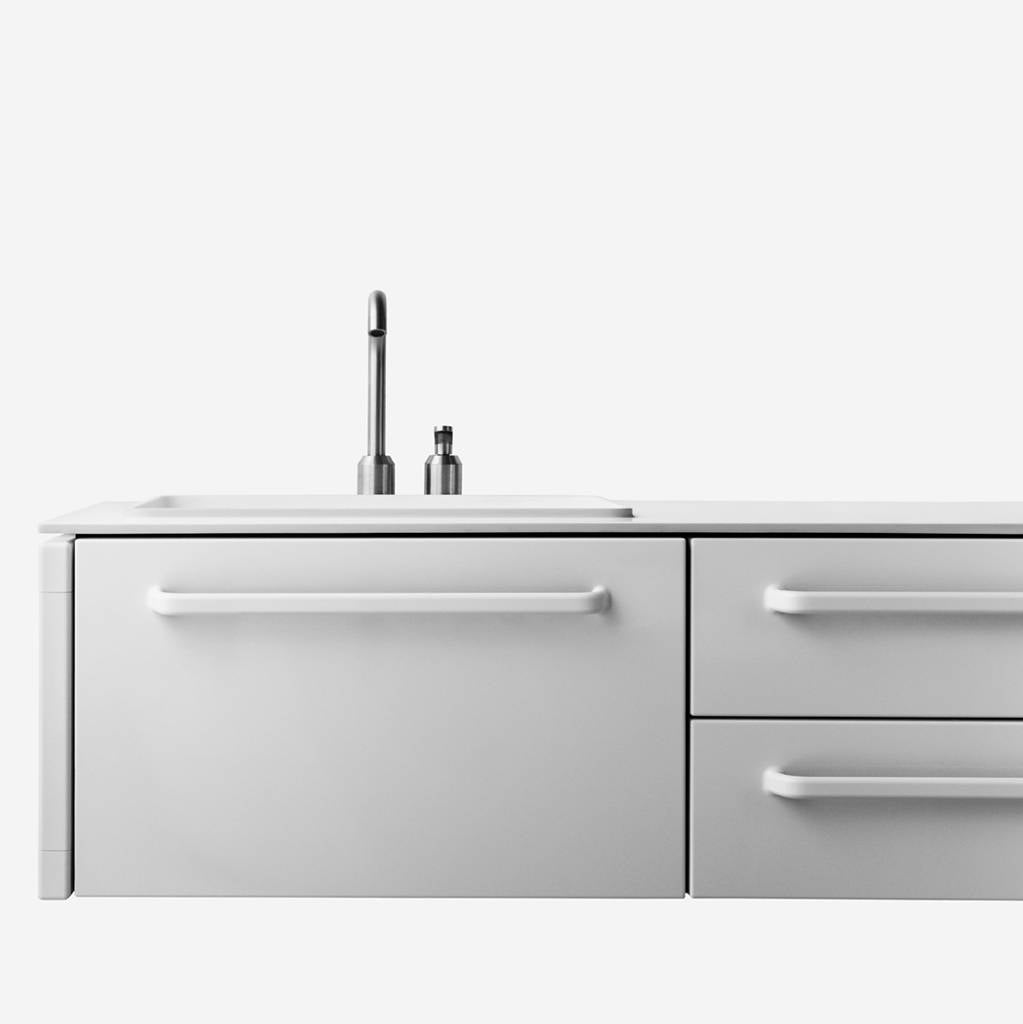 Vipp982 bath module, medium