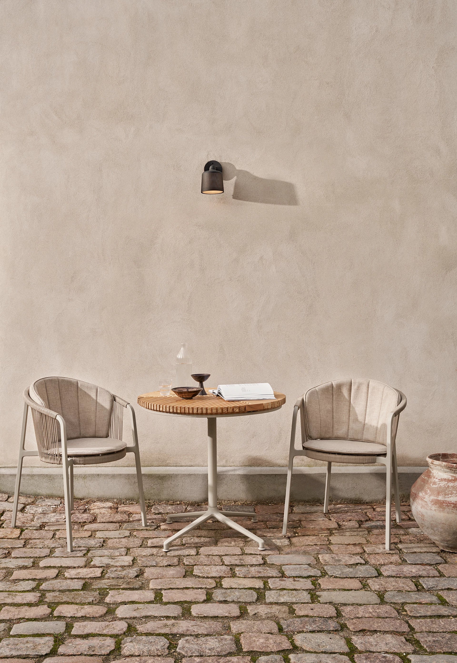 Mesa de café para exterior Vipp717