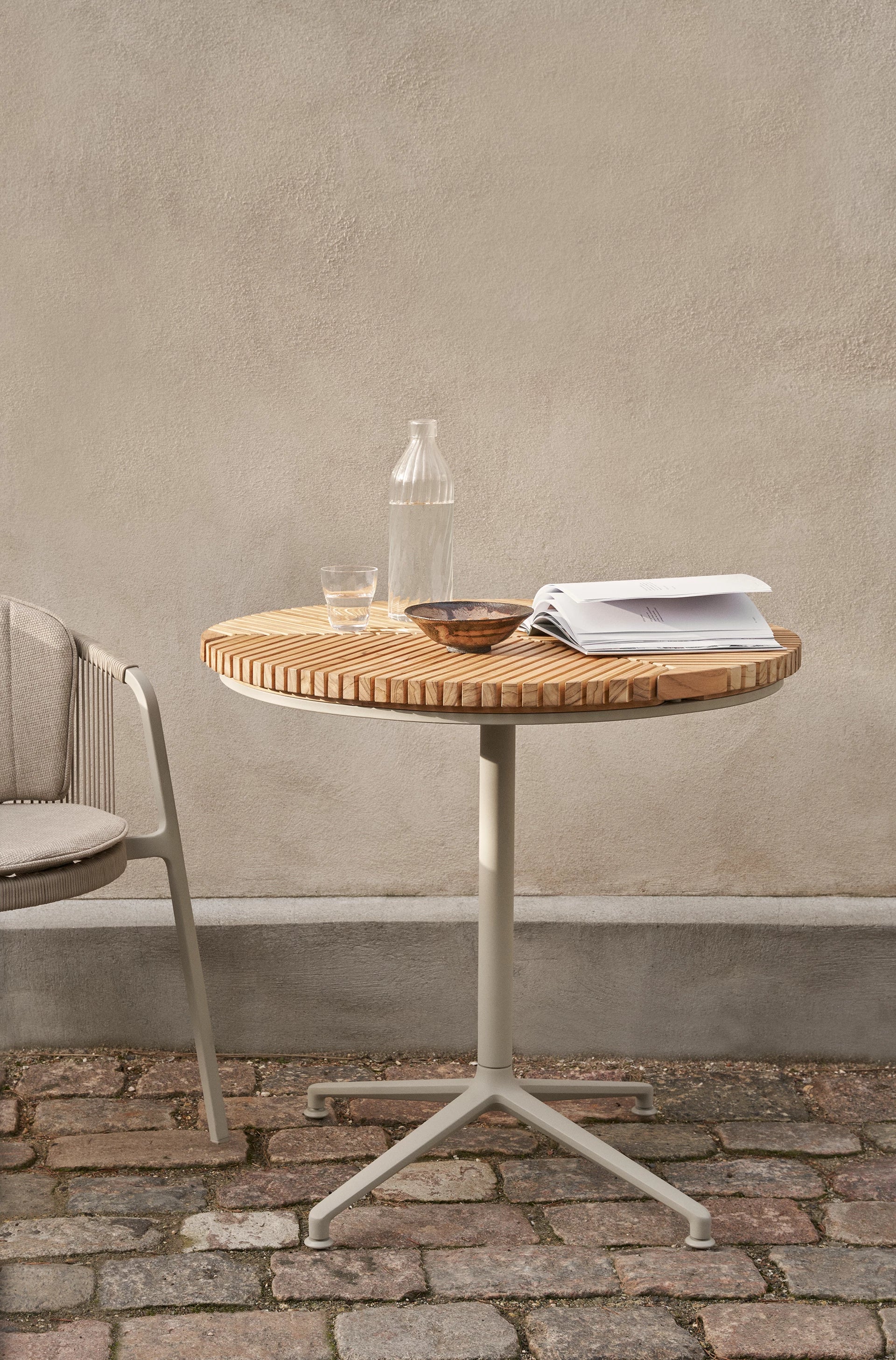 Mesa de café para exterior Vipp717